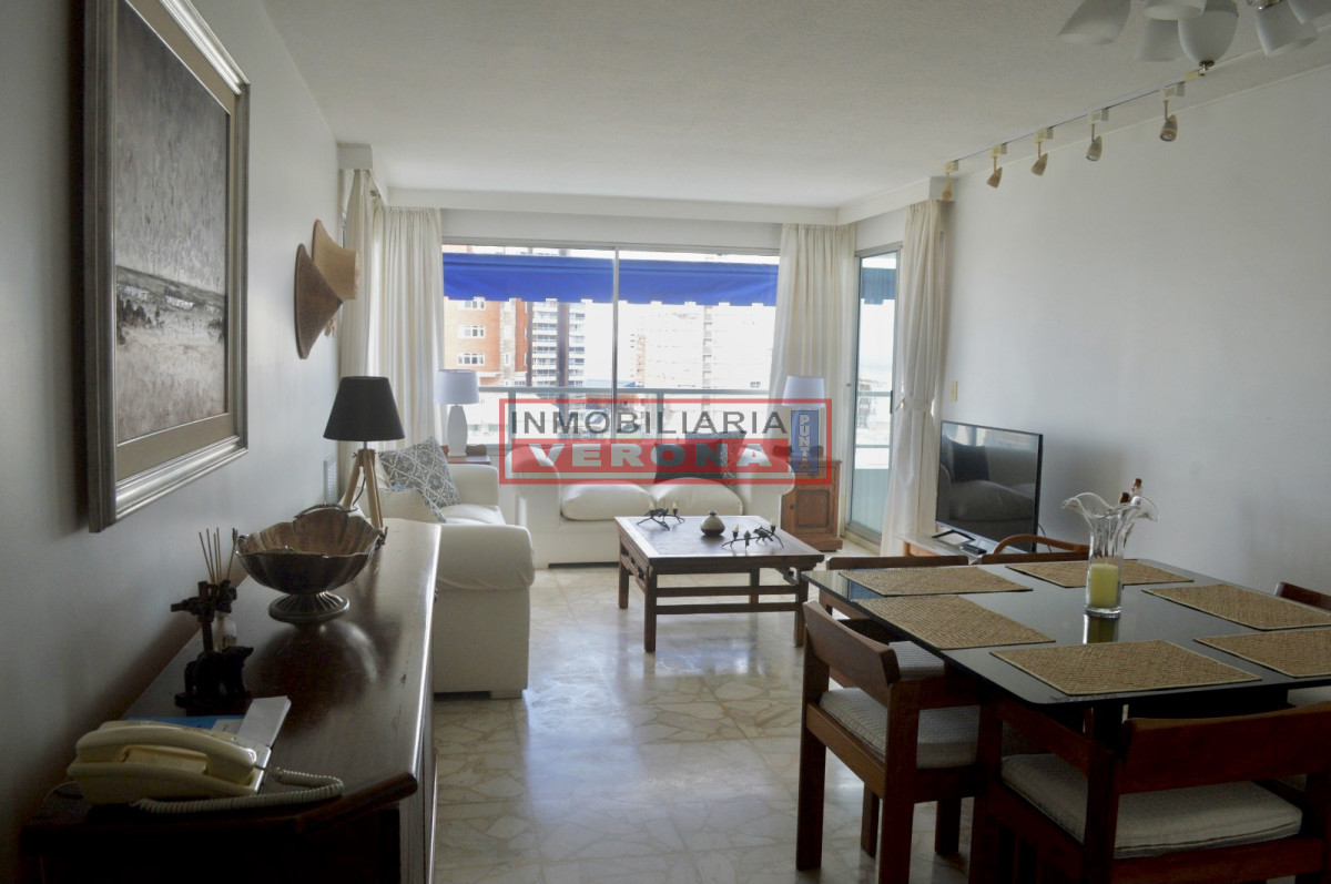 VILLA D ESTE - 2 dorms y servicio - IVP6495A