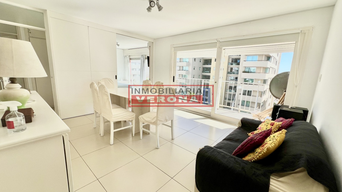Apartamento en Peninsula, 2 dormitorios  - IVP8386A