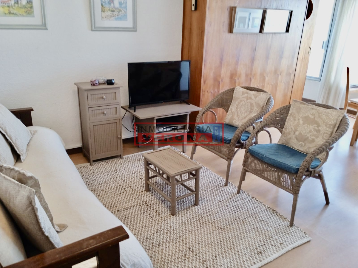 Apartamento en Peninsula - Punta del Este - IVP224A