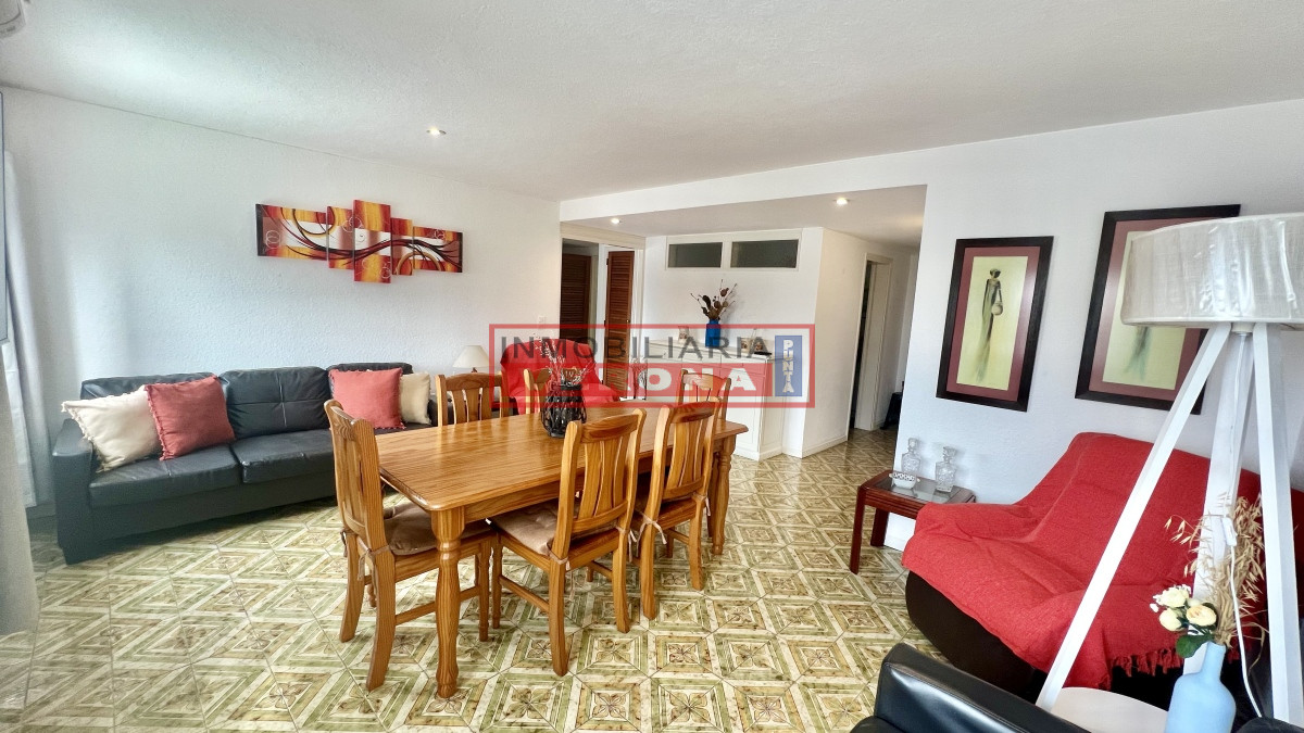 Apto 1 y medio dorms en Peninsula - Punta del Este  - IVP3590A