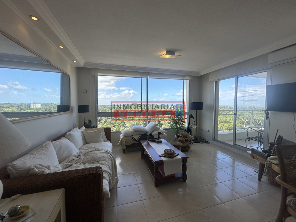 Apartamento 3 Dorms - Zona Roosevelt  - IVP429A