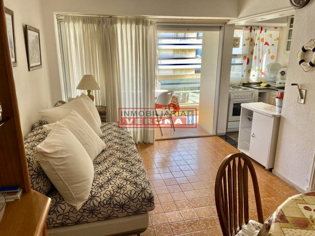 Apartamento en Peninsula - Punta del Este - IVP7199A