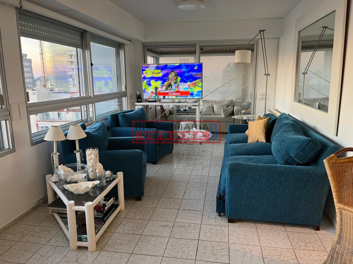 Apartamento 2 dorms - Península - IVP9210A