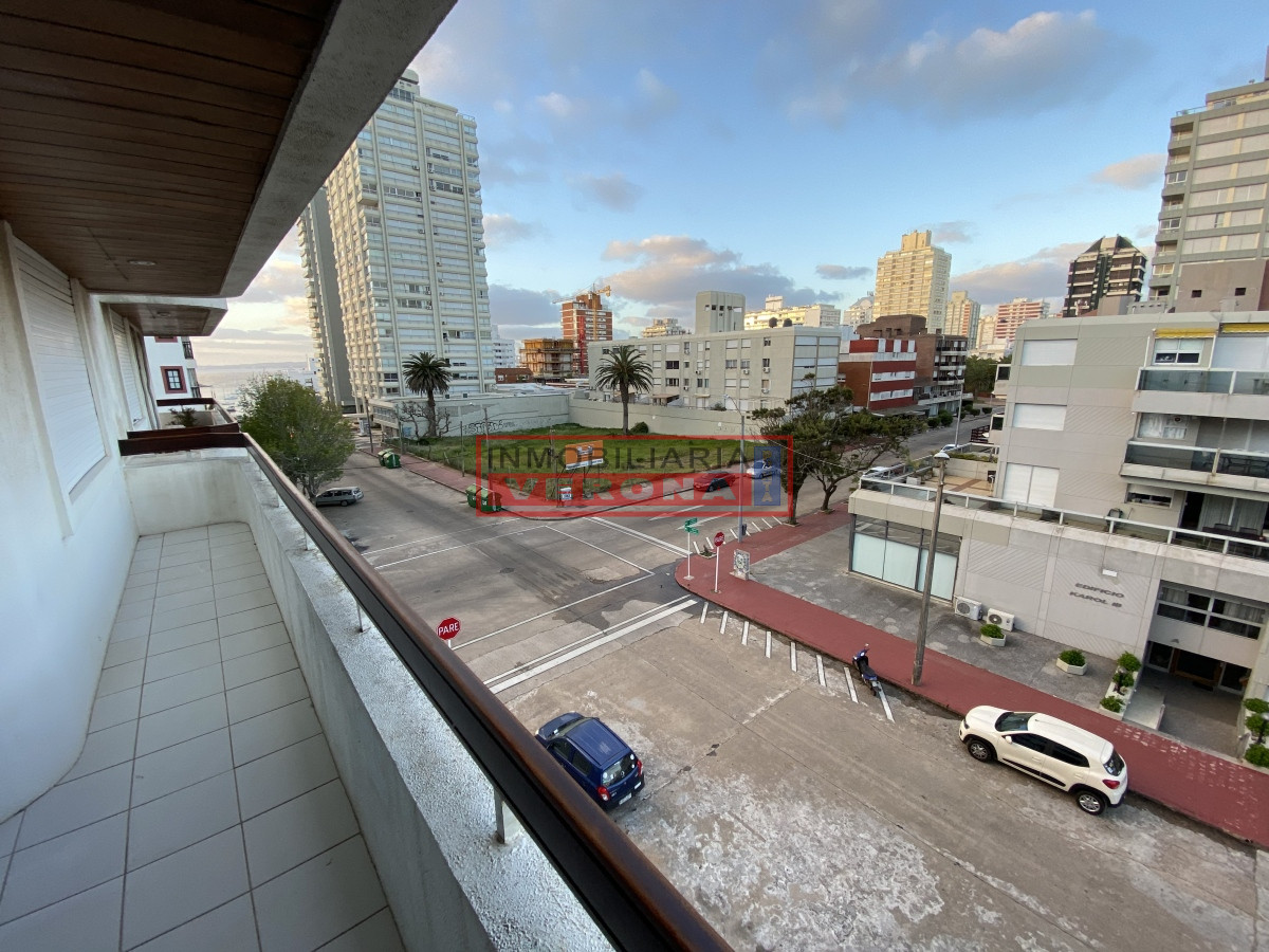 Céntrico Penthouse en la Península !!! - IVP6486A