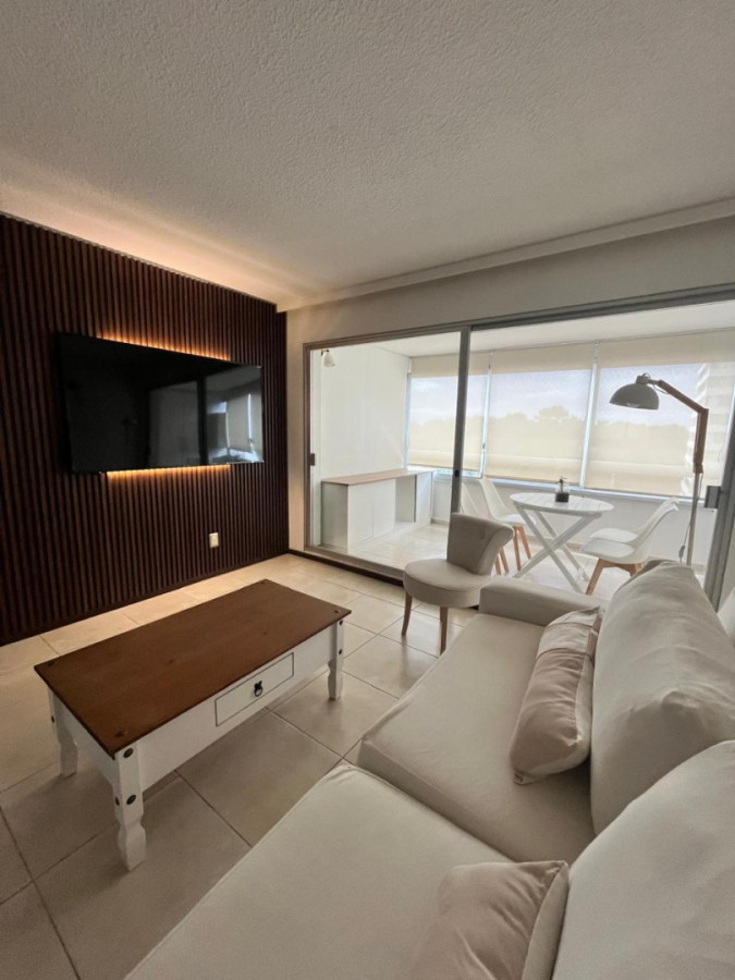 Apartamento 3 Dorms - Zona Roosevelt 
