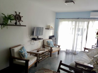 Apartamento frente a Playa Brava - Punta del Este