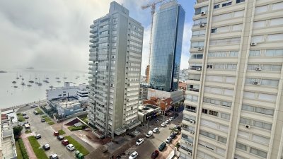 IMPERDIBLE Depto en Península - 1 dormitorio con terraza, vista al Puerto y garaje 