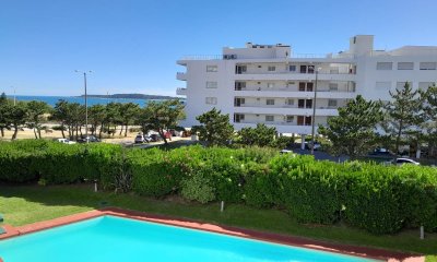 Apartamento 2 dorms Playa Mansa - VISTA AL MAR !!!
