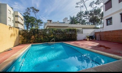 Apartamento en Venta 2 dormitorios Mansa Punta del este Maldonado