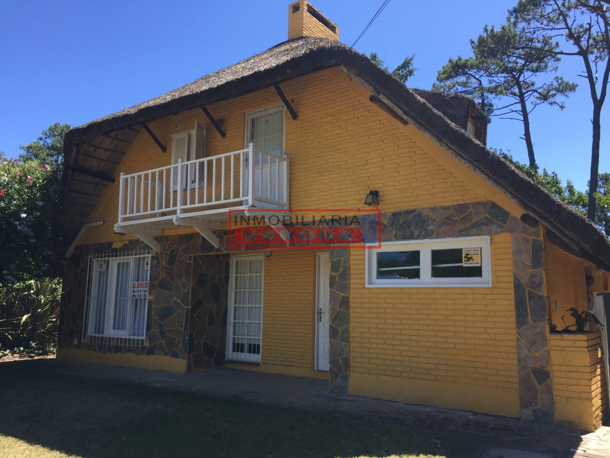 Casa en Pinares, 3 dormitorios * - IVP5529C