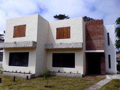 Casa en Pinares, 2 dormitorios *