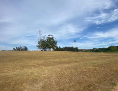 Lote en complejo "El Quijote"
