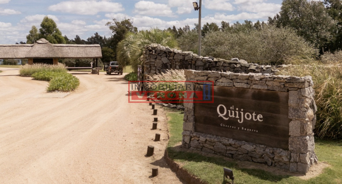 Lote en exclusivo barrio privado El Quijote - La Barra - IVP9169T