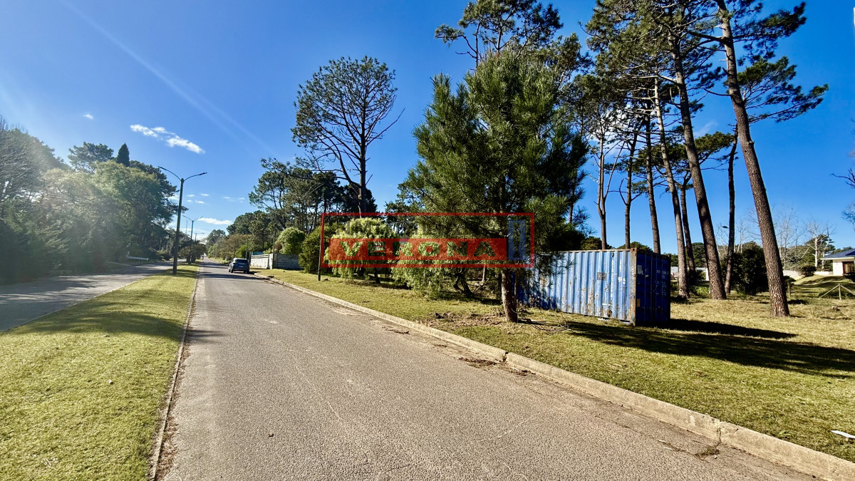 Beverly Hills - GoPunta - Portal Inmobiliario de Punta del Este - Maldonado