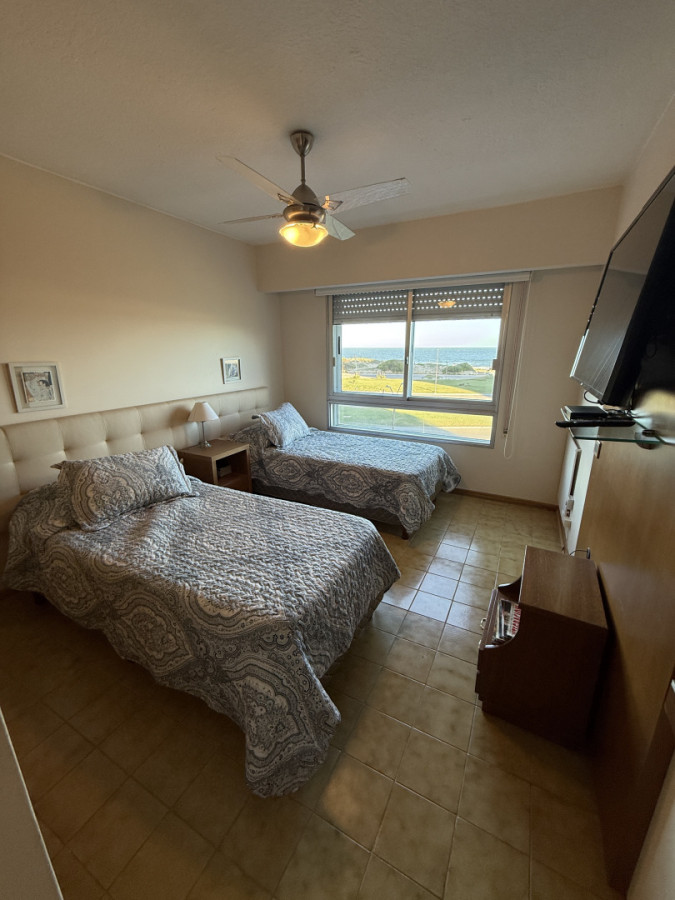Apartamento ID.85431 - Apartamento 2 dorm, 2 baños, Gge, Edificio Alborada.