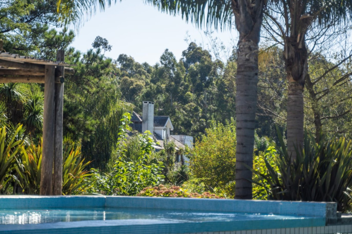 Apartamento ID.43994 - Apartamento en venta de 3 dormitorios con cochera en Haras del lago