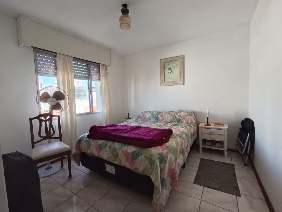 Apartamento ID.59112 - Apartamento en venta de 1 dormitorio c/ cochera en Península