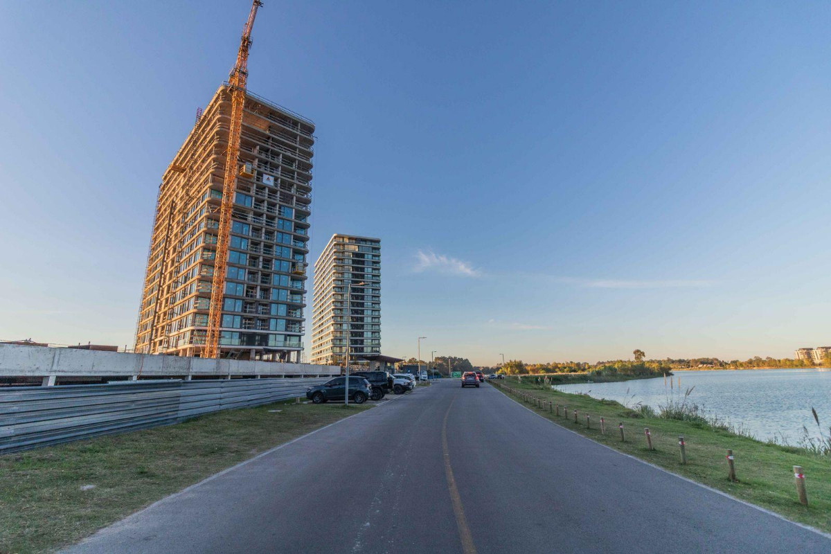 Apartamento ID.59739 - Apartamento en venta de 2 dormitorios c/ cochera en Barra de Carrasco