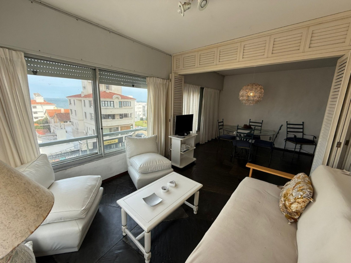 Apartamento ID.61602 - Apartamento en venta de 2 dormitorios c/ cochera en Península