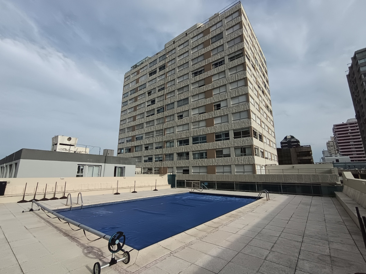 Apartamento ID.61602 - Apartamento en venta de 2 dormitorios c/ cochera en Península