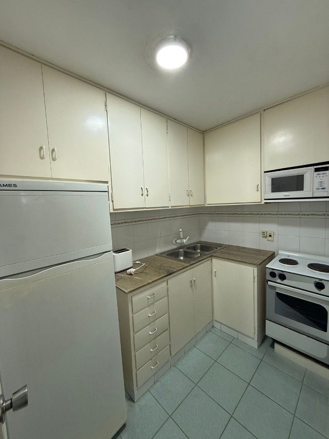 Apartamento ID.61602 - Apartamento en venta de 2 dormitorios c/ cochera en Península