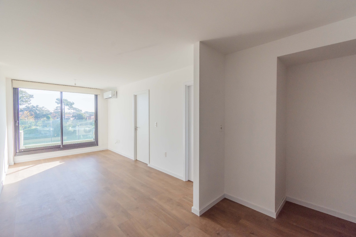 Apartamento ID.63006 - Apartamento en venta de 1 dormitorio c/ cochera en Barra de Carrasco