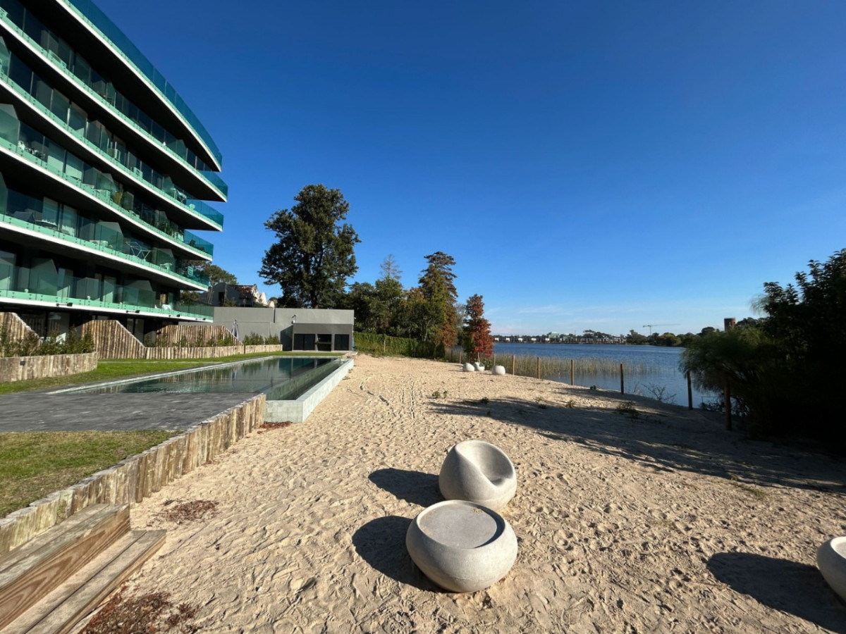 Apartamento ID.63006 - Apartamento en venta de 1 dormitorio c/ cochera en Barra de Carrasco