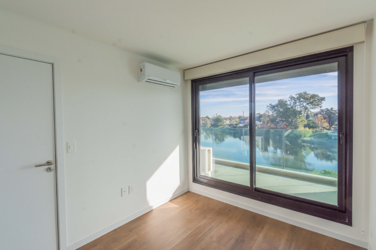 Apartamento ID.63006 - Apartamento en venta de 1 dormitorio c/ cochera en Barra de Carrasco