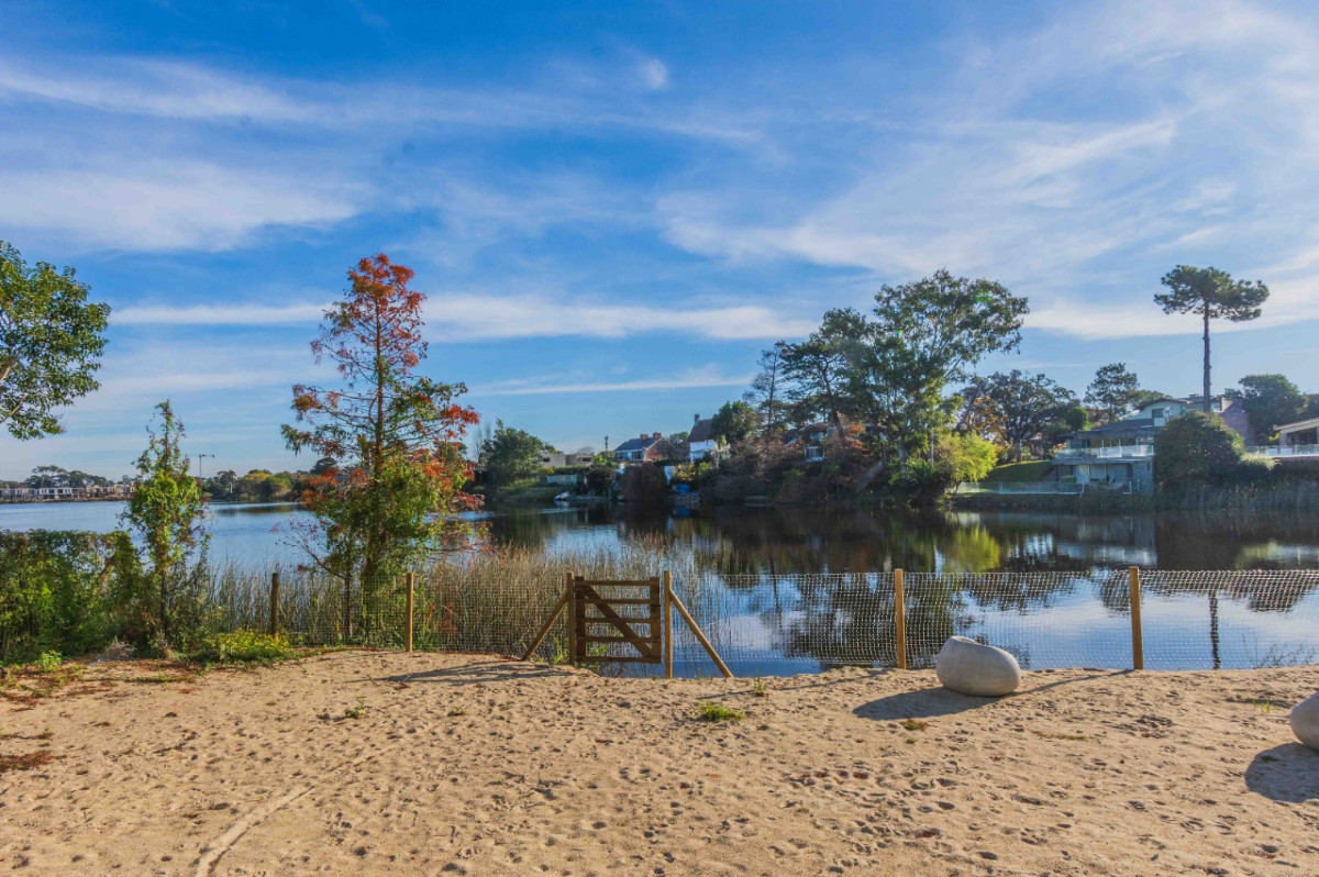 Apartamento ID.63006 - Apartamento en venta de 1 dormitorio c/ cochera en Barra de Carrasco