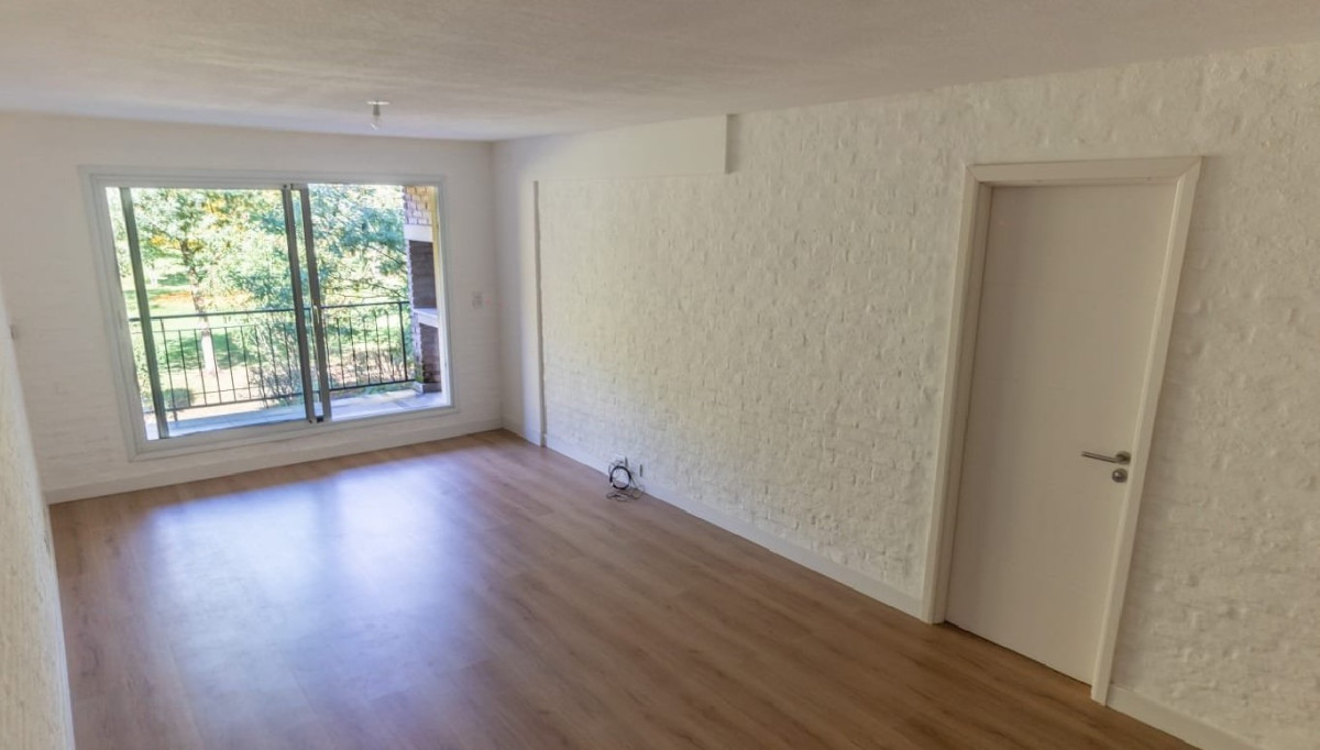 Apartamento ID.85489 - Apartamento en alquiler de 2 Dormitorios en Haras del Lago