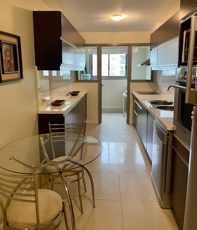 Apartamento ID.67636 - Apartamento en venta c/ cochera en Playa Brava