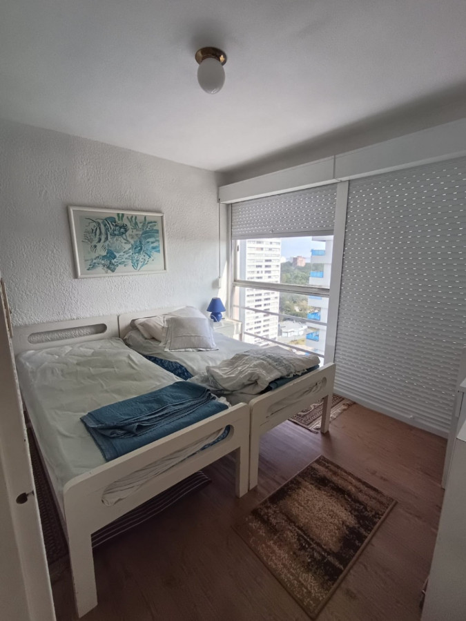 Apartamento ID.67881 - Apartamento venta en Torre Marfil, Roosvelt parada 14, 2 dorm, 2 baÃ±os, garage.