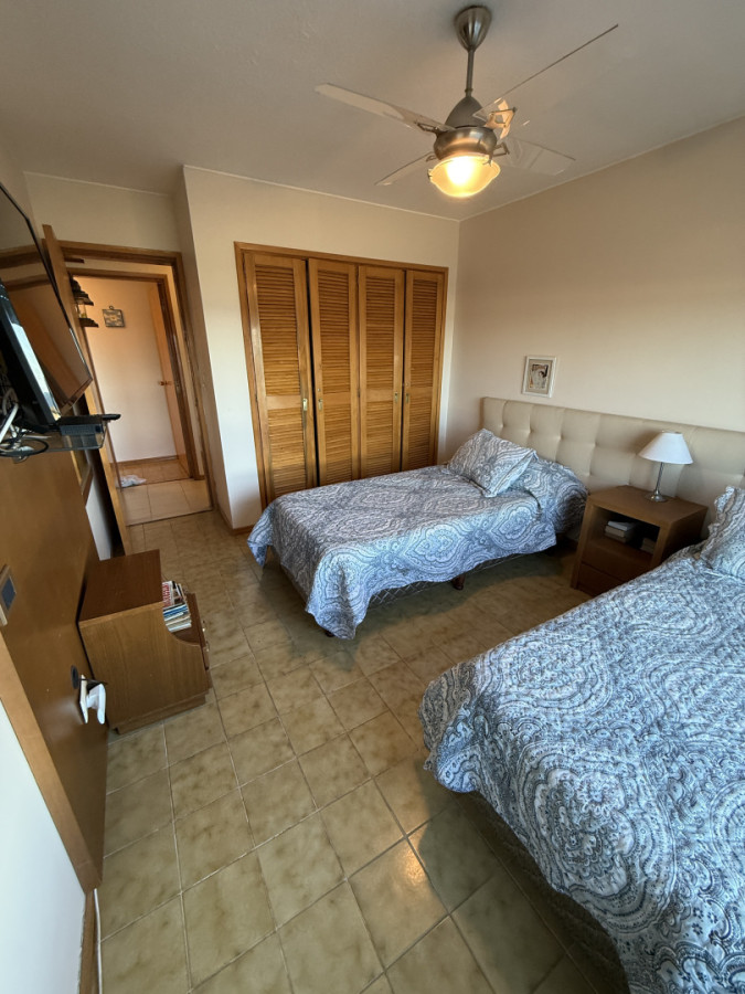 Apartamento ID.85431 - Apartamento 2 dorm, 2 baños, Gge, Edificio Alborada.