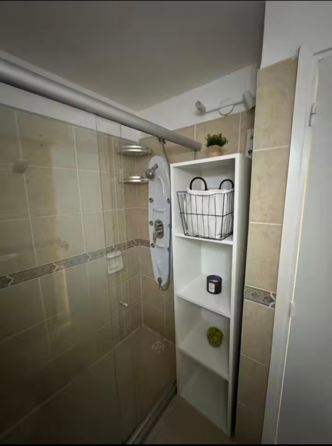 Apartamento ID.73208 - Apartamento en Alquiler Anual en Península, Punta del Este – Edificio Lafayette.