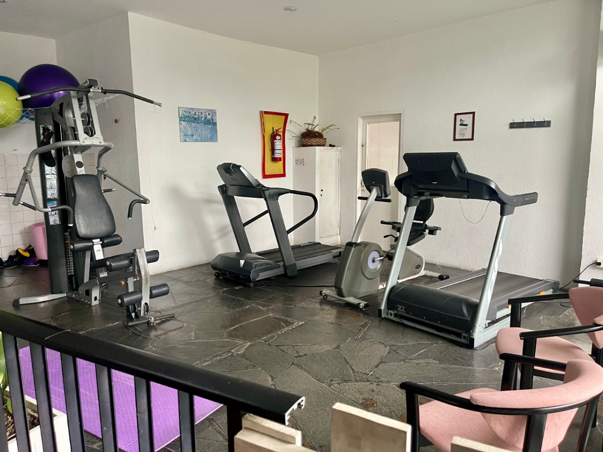 Apartamento ID.73208 - Apartamento en Alquiler Anual en Península, Punta del Este – Edificio Lafayette.