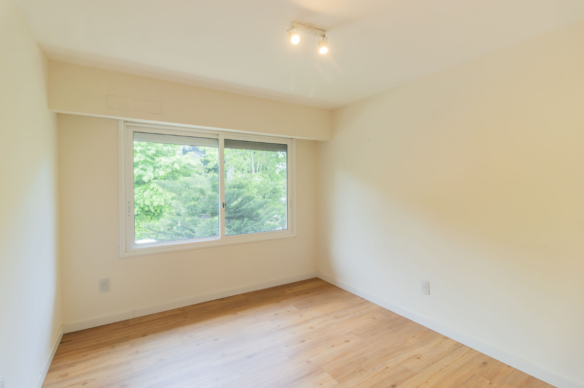 Apartamento ID.74622 - Apartamento en venta c/ cochera en Canelones