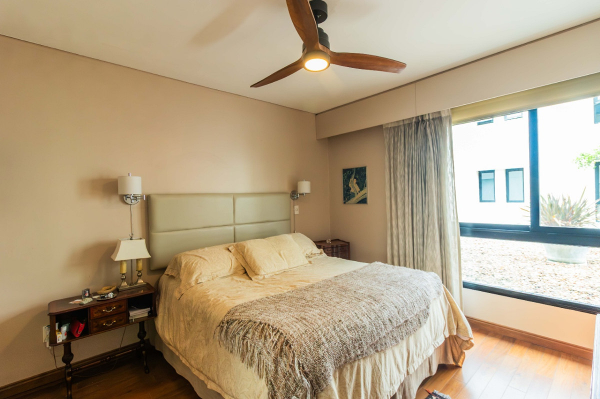 Apartamento ID.74624 - Apartamento en venta c/ cochera en Carrasco