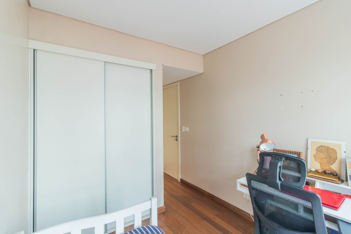 Apartamento ID.74624 - Apartamento en venta c/ cochera en Carrasco