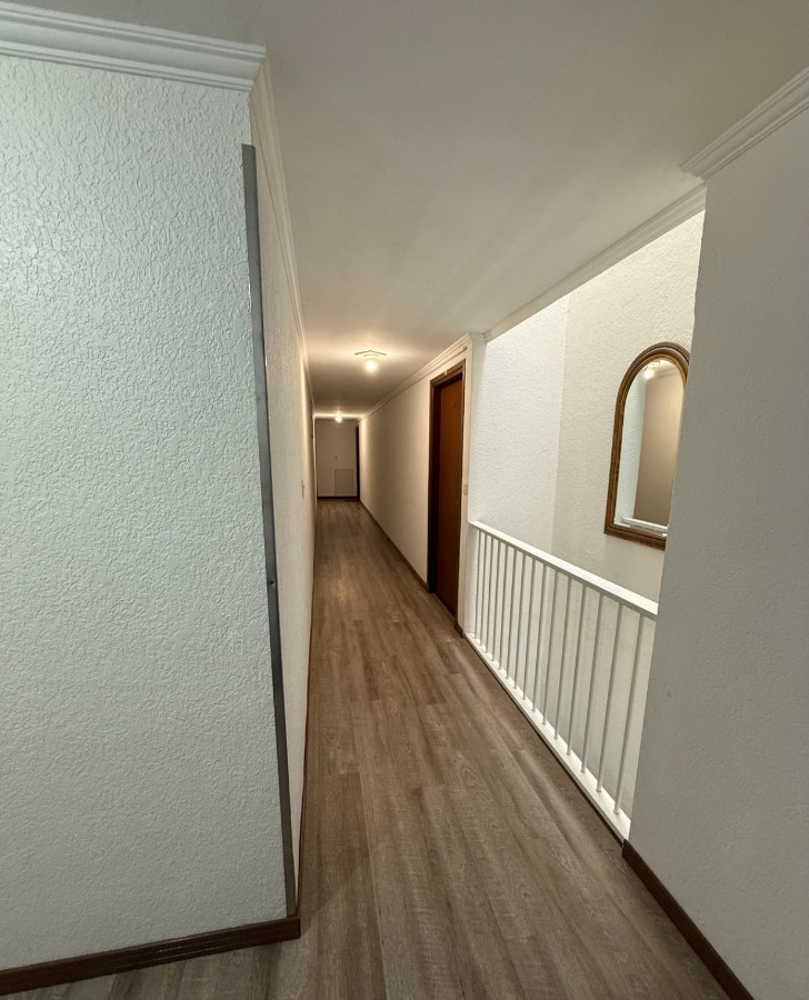 Apartamento ID.75745 - Apto en alquiler anual, 1 dormitorio, 1 baño en suit, garage en Península.