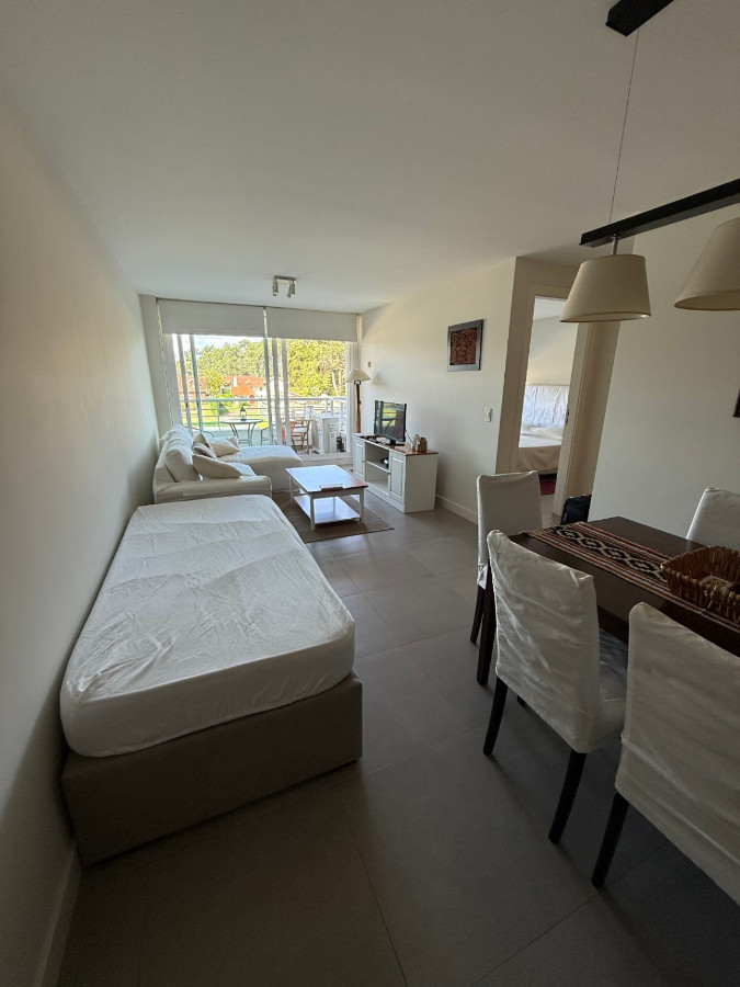 Apartamento ID.78792 - Apto en venta, 1 dormitorio, c/cochera. Edificio Greenlife, Punta del Este.