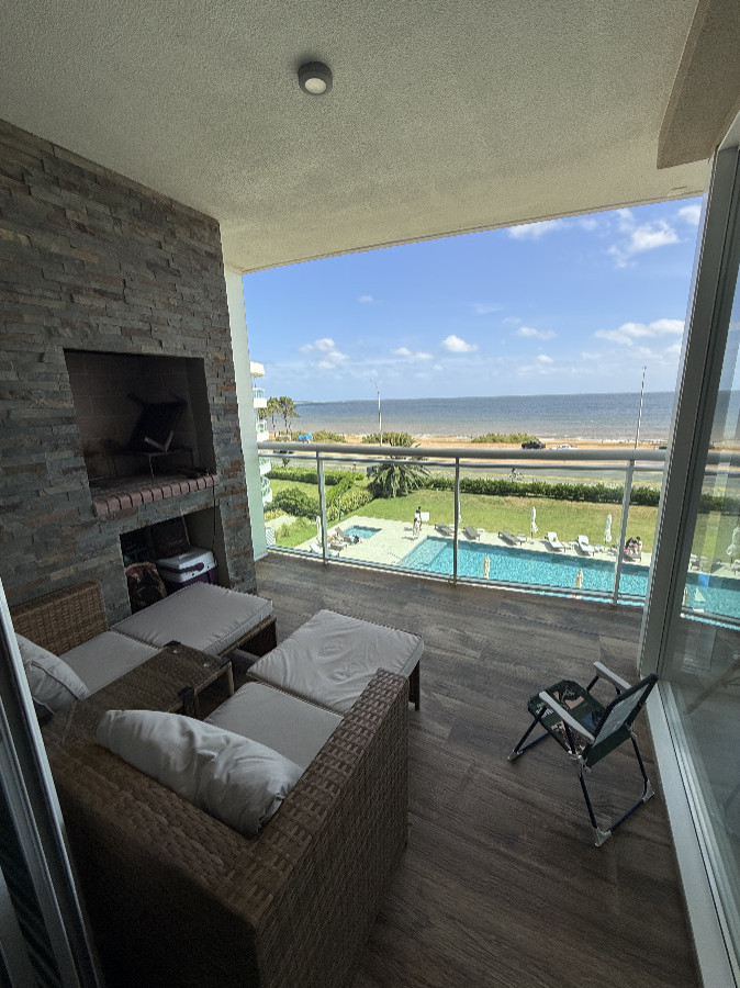 Apartamento ID.79924 - Apartamento venta 2 Dormitorios, 2 Baños, Edificio Cruceros 3, Punta del Este.