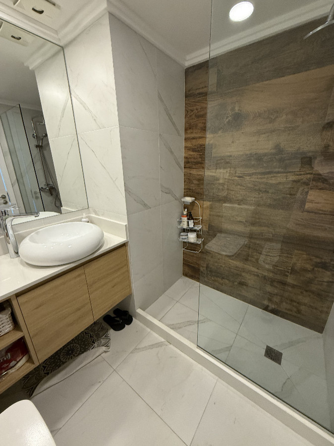 Apartamento ID.79924 - Apartamento venta 2 Dormitorios, 2 Baños, Edificio Cruceros 3, Punta del Este.