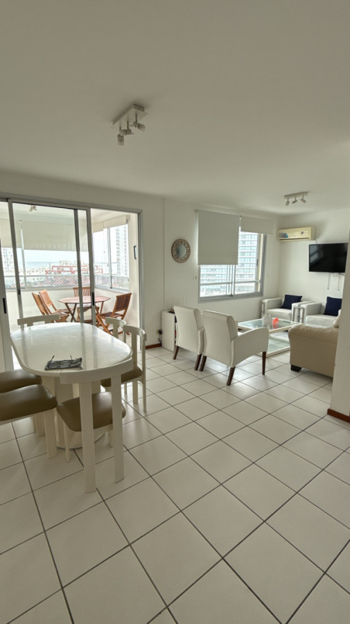 Apartamento ID.85523 - Apto Alquiler Temporal, 2 Dorm, 2 Baños, Garage, Zona Playa Mansa, Punta del Este