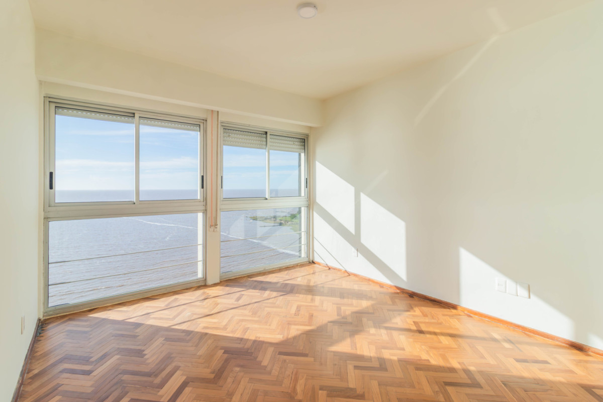 Apartamento ID.85485 - Apartamento Como Nuevo En Rambla Pocitos