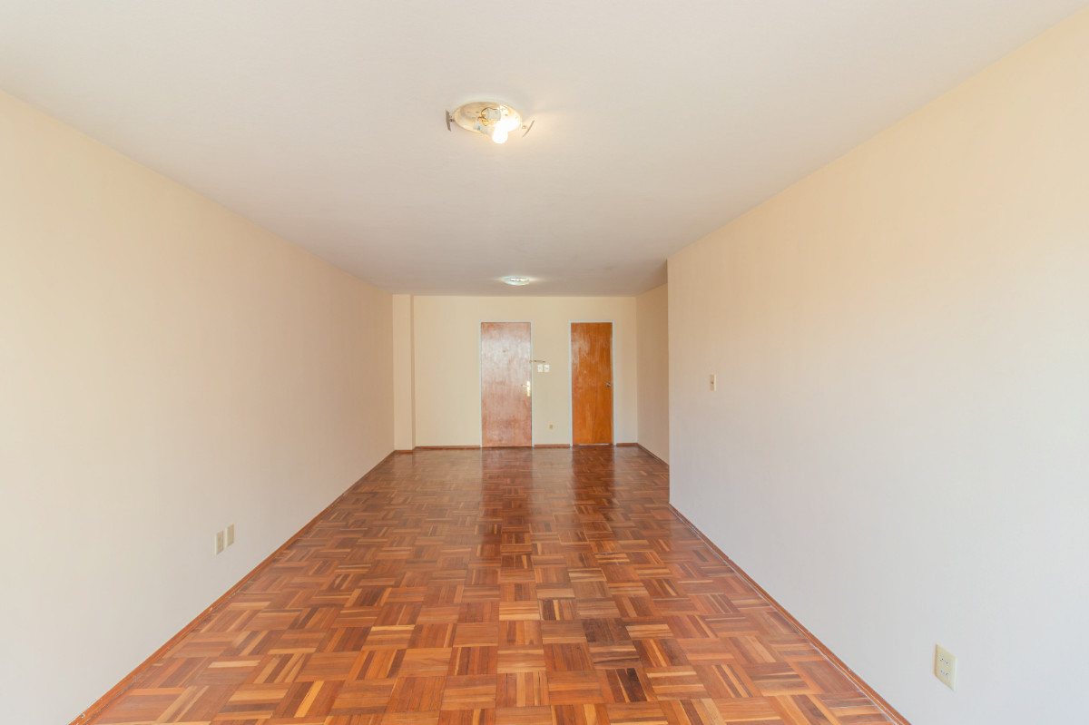 Apartamento ID.80279 - Apartamento en venta c/ cochera en Pocitos