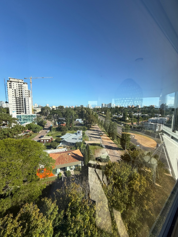 Apartamento ID.84260 - Apartamento en alquiler invernal, 2 Dorm, 2 Baños, Garage en Puntal del Este.