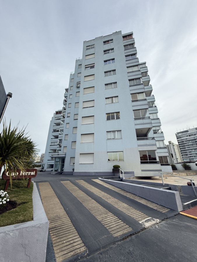 Apartamento ID.85523 - Apto Alquiler Temporal, 2 Dorm, 2 Baños, Garage, Zona Playa Mansa, Punta del Este