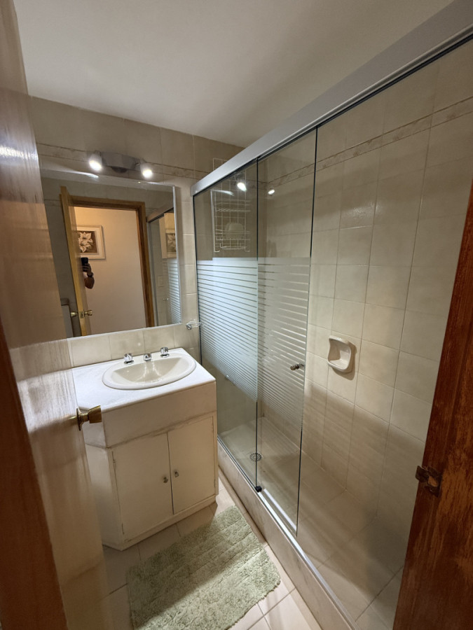 Apartamento ID.85431 - Apartamento 2 dorm, 2 baños, Gge, Edificio Alborada.