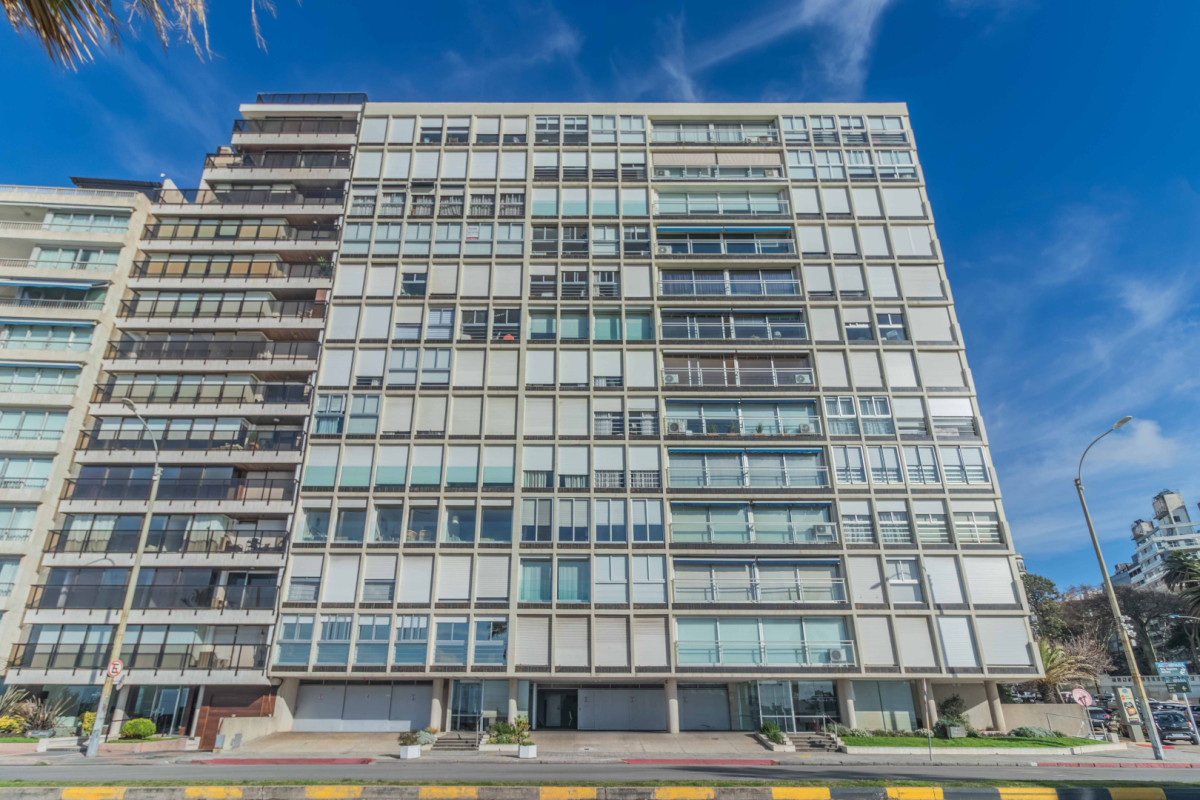 Apartamento ID.85485 - Apartamento Como Nuevo En Rambla Pocitos