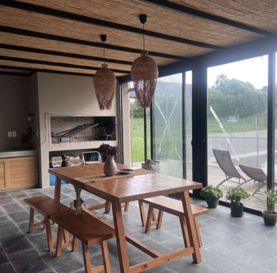 Casa ID.85429 - Casa en venta 3 dormitorios en Colinas de Carrasco